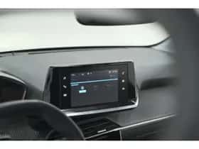 Peugeot 208 (2022) thumbnail 39