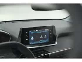 Peugeot 208 (2022) thumbnail 40