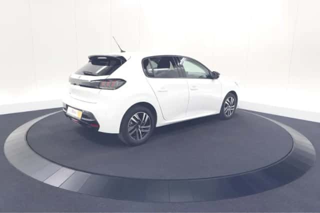 Peugeot 208 (2022) thumbnail 5