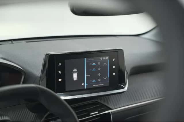 Peugeot 208 (2022) thumbnail 45