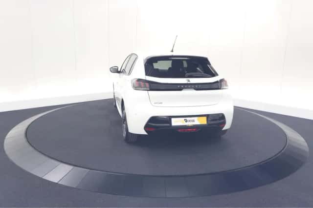 Peugeot 208 (2022) thumbnail 10