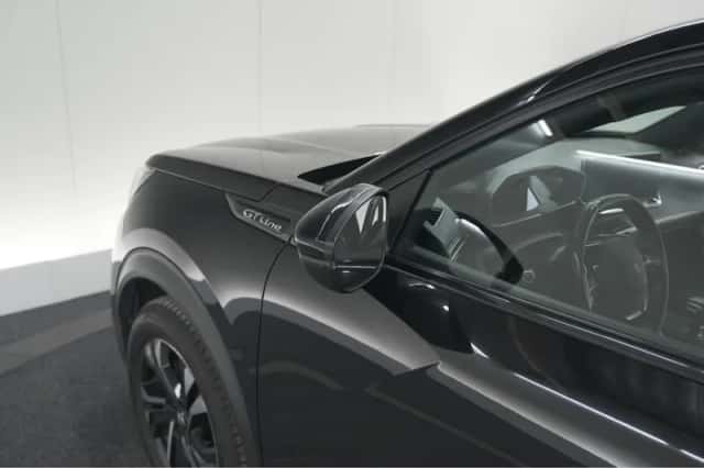 Peugeot 2008 (2020) thumbnail 18