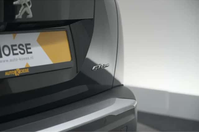 Peugeot 2008 (2020) thumbnail 21