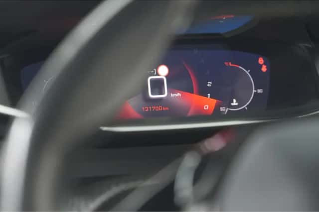 Peugeot 2008 (2020) thumbnail 37