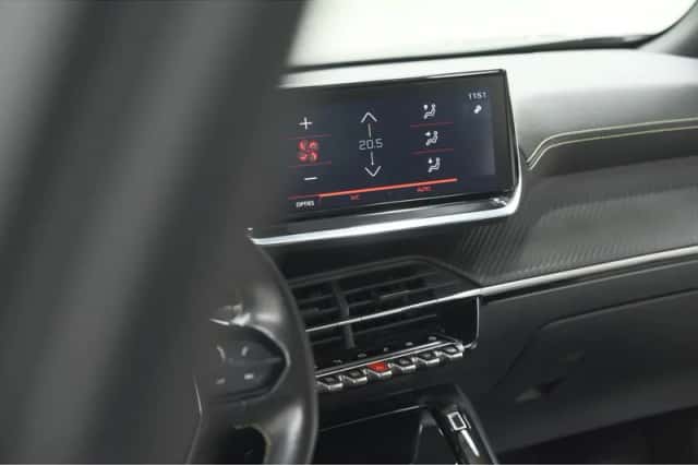 Peugeot 2008 (2020) thumbnail 49