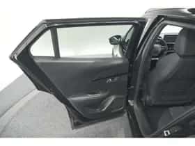 Peugeot 2008 (2020) thumbnail 60