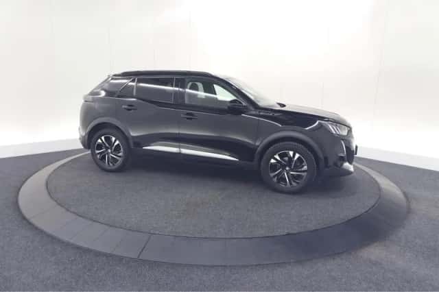 Peugeot 2008 (2020) thumbnail 7