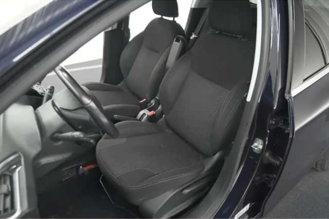 Peugeot 208 (2018) thumbnail 24