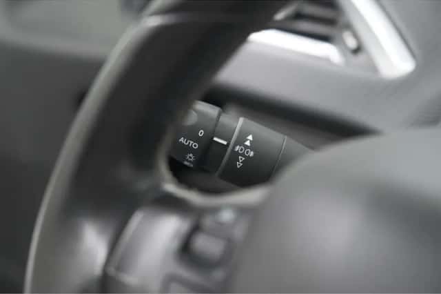 Peugeot 208 (2018) thumbnail 31