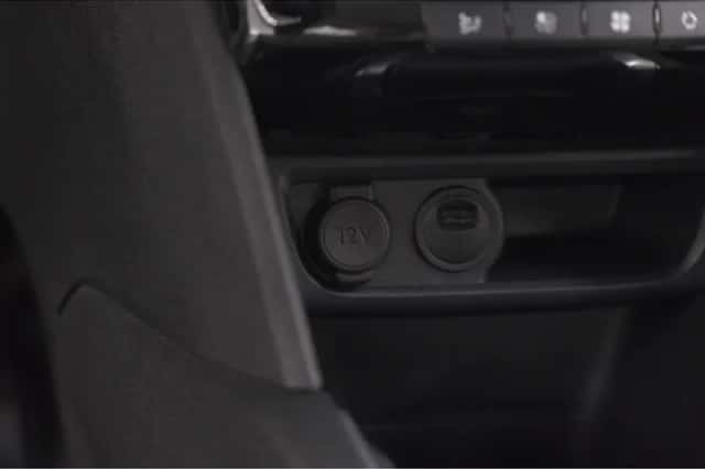 Peugeot 208 (2018) thumbnail 59