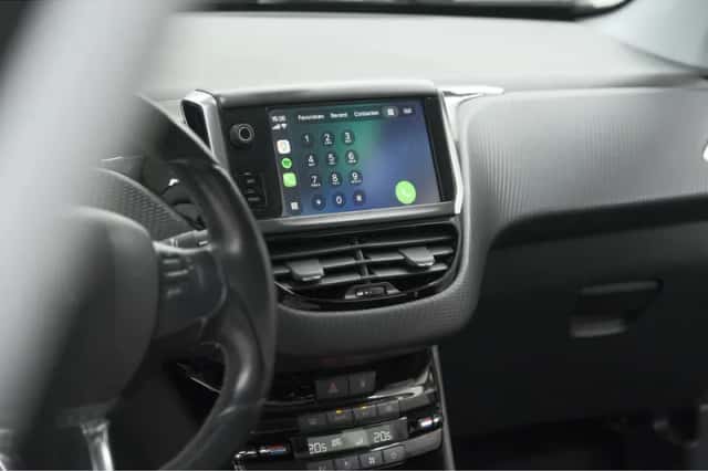 Peugeot 208 (2018) thumbnail 71