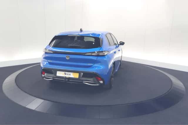 Peugeot 308 (2021) thumbnail 11