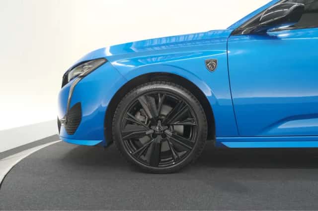 Peugeot 308 (2021) thumbnail 18