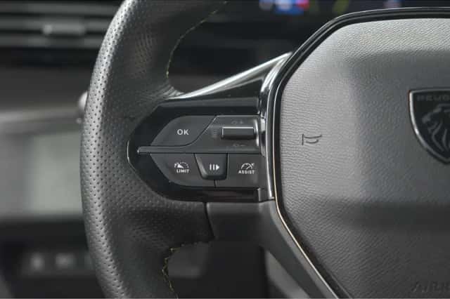 Peugeot 308 (2021) thumbnail 34