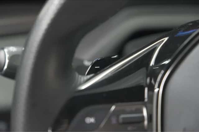 Peugeot 308 (2021) thumbnail 36