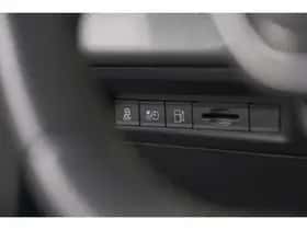 Peugeot 308 (2021) thumbnail 40