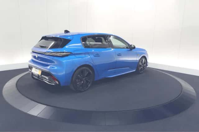 Peugeot 308 (2021) thumbnail 5