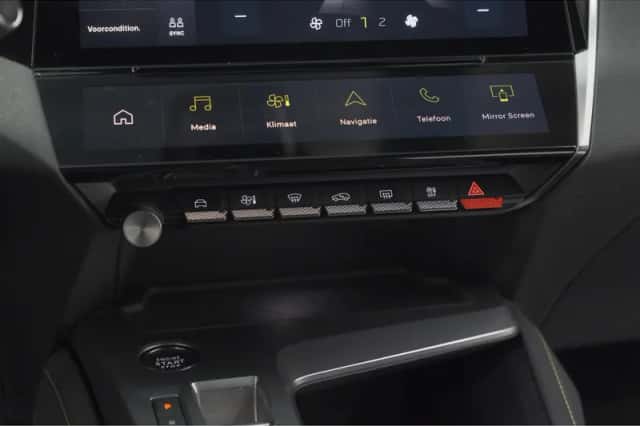 Peugeot 308 (2021) thumbnail 47