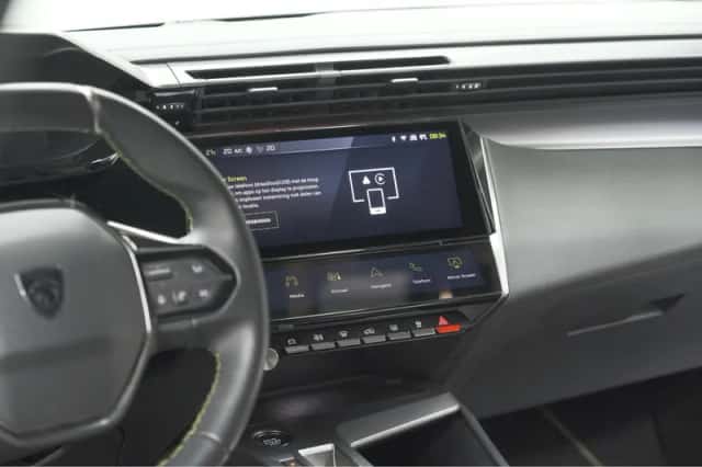 Peugeot 308 (2021) thumbnail 55