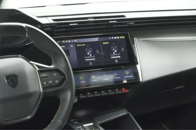 Peugeot 308 (2021) thumbnail 58