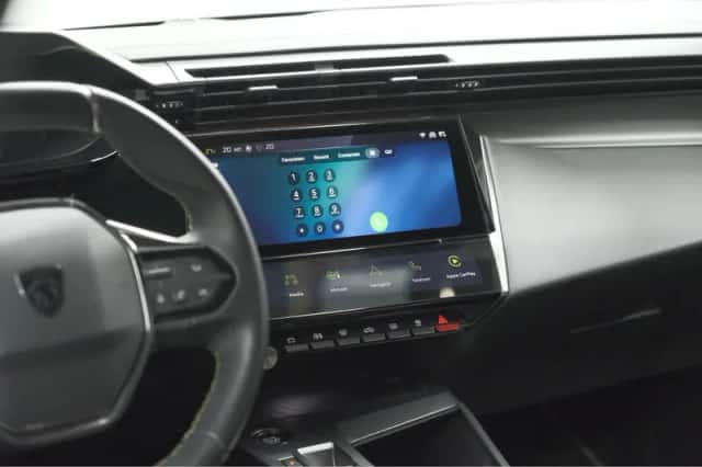Peugeot 308 (2021) thumbnail 62
