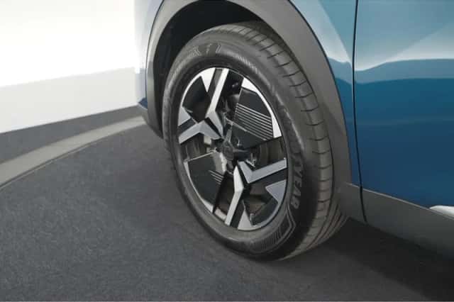 Peugeot 2008 (2025) thumbnail 16