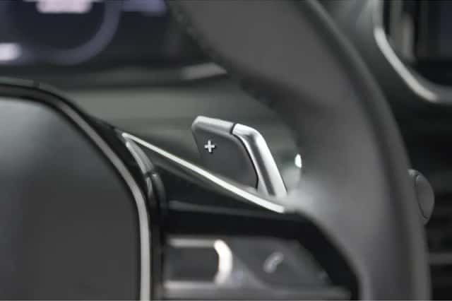 Peugeot 2008 (2025) thumbnail 32