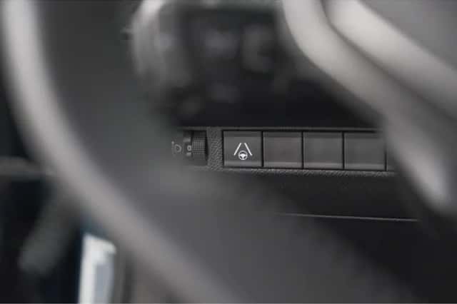 Peugeot 2008 (2025) thumbnail 35