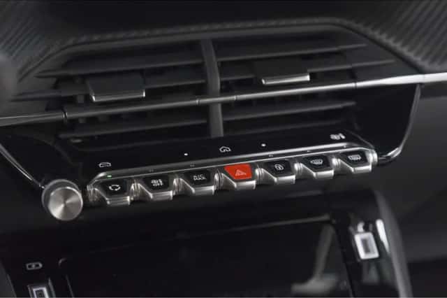 Peugeot 2008 (2025) thumbnail 42