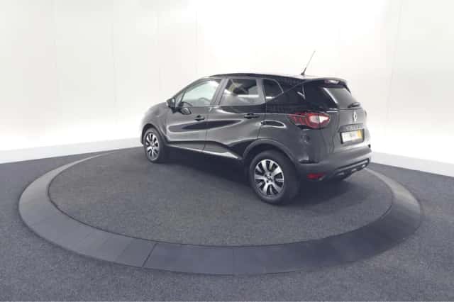 Renault Captur (2017) thumbnail 11