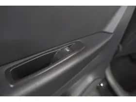 Renault Captur (2017) thumbnail 21