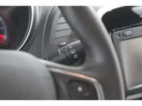 Renault Captur (2017) thumbnail 28