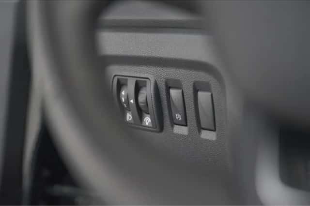 Renault Captur (2017) thumbnail 29