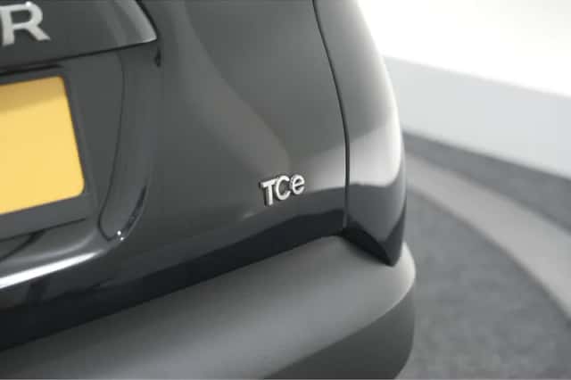 Renault Captur (2017) thumbnail 4