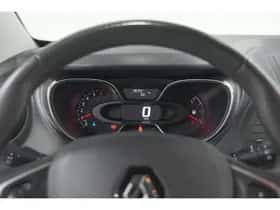 Renault Captur (2017) thumbnail 31