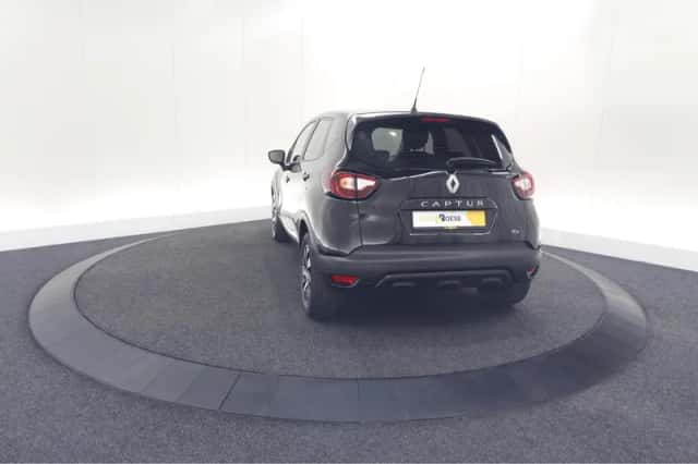 Renault Captur (2017) thumbnail 10
