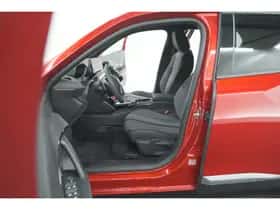 Peugeot 2008 (2025) thumbnail 24