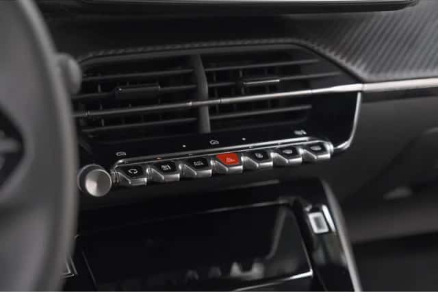 Peugeot 2008 (2025) thumbnail 44