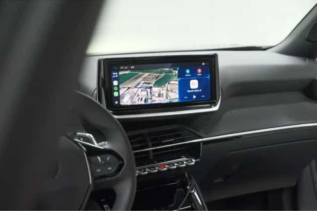 Peugeot 2008 (2025) thumbnail 3