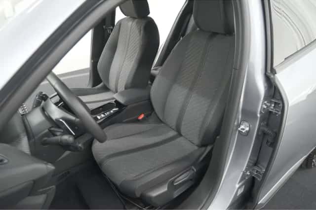 Peugeot 2008 (2025) thumbnail 24