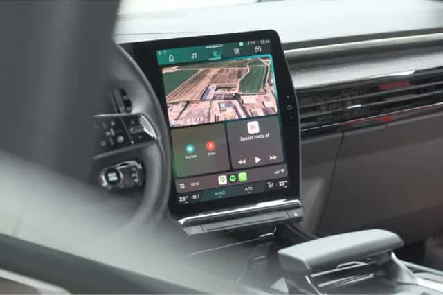 Renault Austral (2025) thumbnail 3