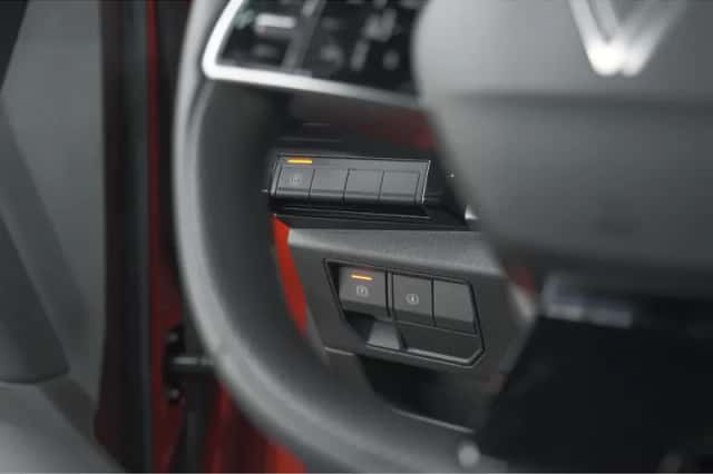 Renault Austral (2025) thumbnail 42