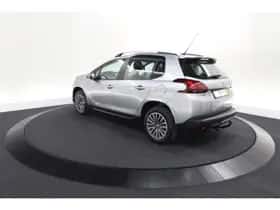 Peugeot 2008 (2018) thumbnail 11
