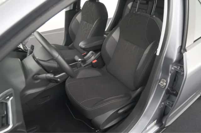 Peugeot 2008 (2018) thumbnail 19