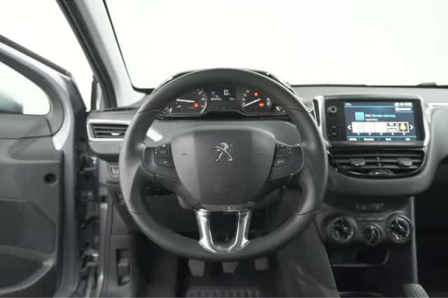 Peugeot 2008 (2018) thumbnail 22