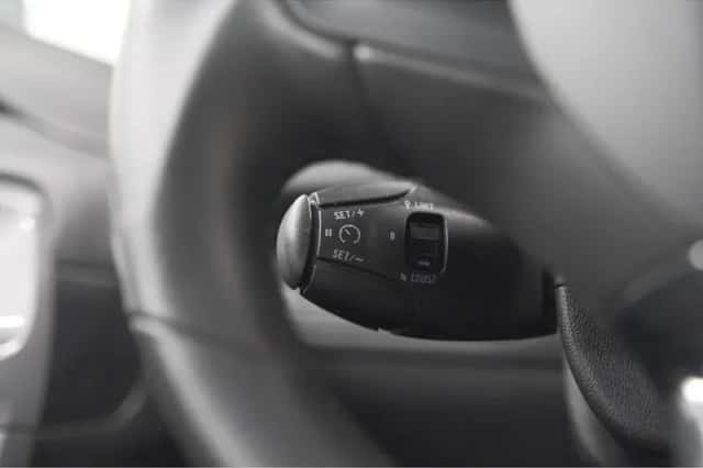 Peugeot 2008 (2018) thumbnail 27
