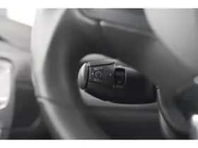 Peugeot 2008 (2018) thumbnail 27