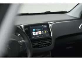 Peugeot 2008 (2018) thumbnail 36