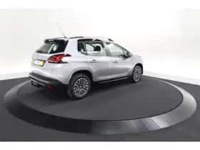 Peugeot 2008 (2018) thumbnail 5