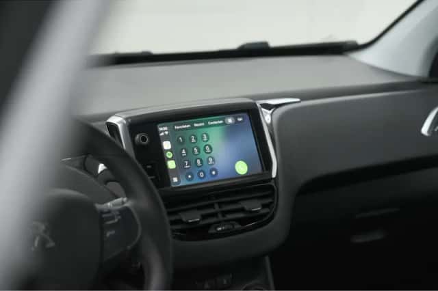 Peugeot 2008 (2018) thumbnail 45